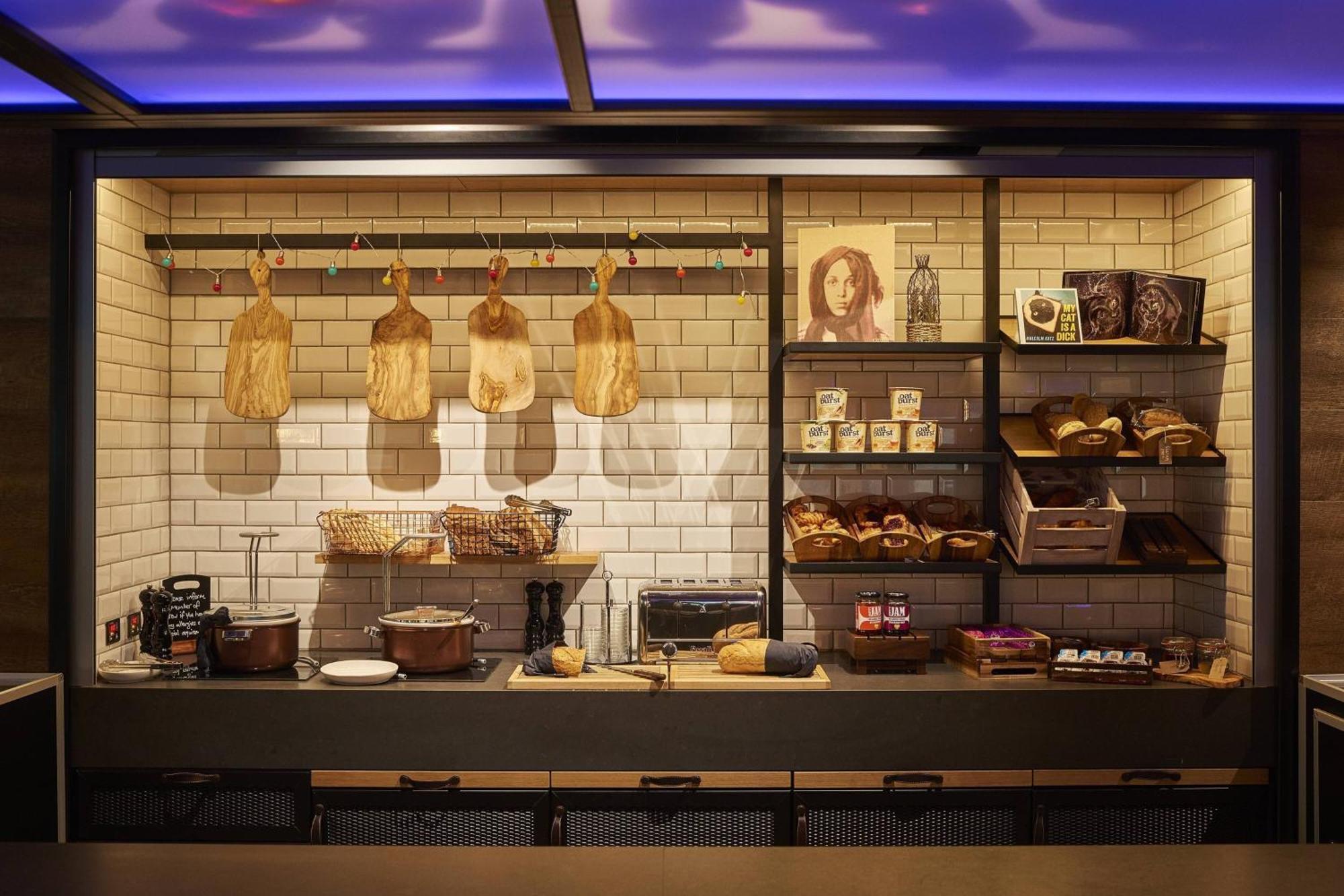 Moxy York Exterior foto